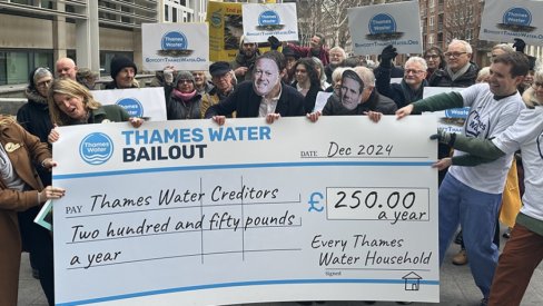 Thames Water bailout protest outside Defra on Monday 9th December Thames Water bailout protest outside Defra on Monday 9th December